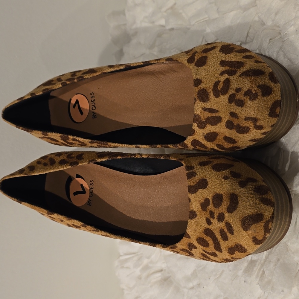 G by Guess Women's Size 7 Tan Leopard Print Platform Heels